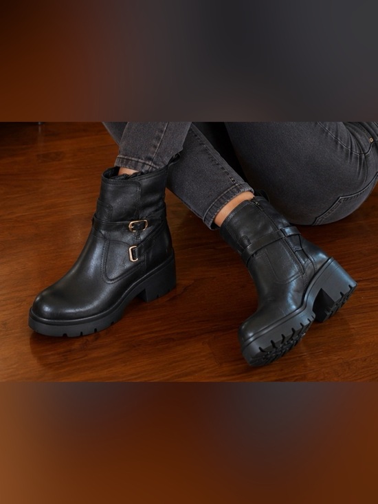 Steve Madden Shoes - Steve Madden Colletta Leather Buckle Detail Lug Sole Booties